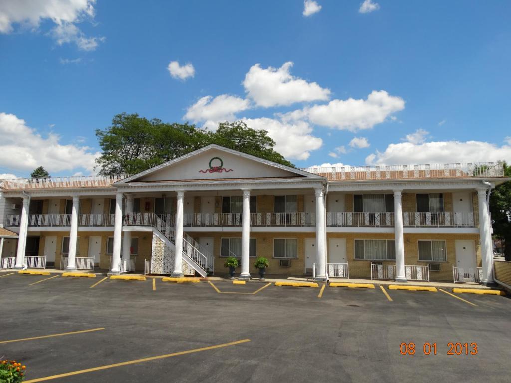 Colony Motel Brookfield Exterior photo